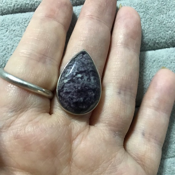 New Sterling Silver Purple Kammererite Teardrop Ring Size 8 Gemstone Kammerite - Picture 2 of 16